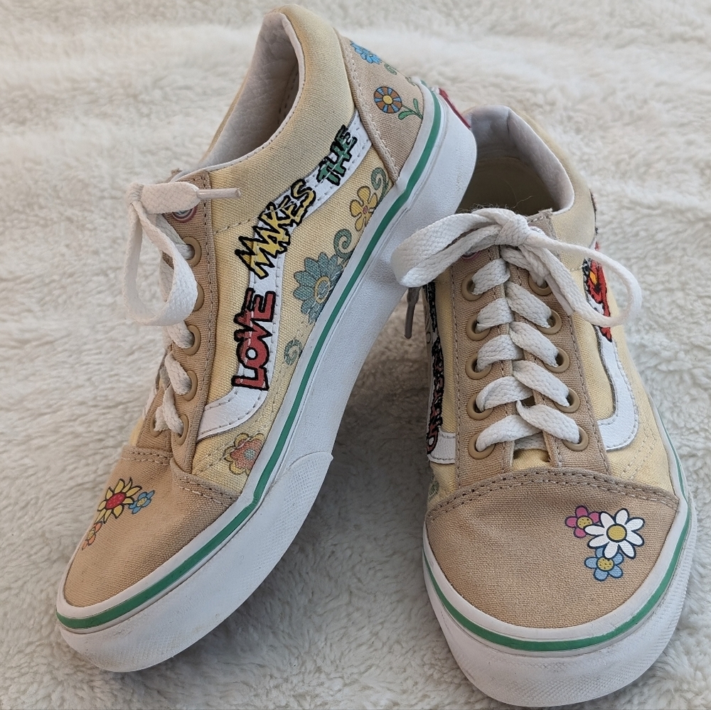 Great Condition: Vans Old Skool x Sesame Street Elmo Kids 1